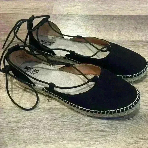 Lace up woven flats! Size 7 Mossimo Supply Co. color Black tried on never worn - Picture 1 of 4